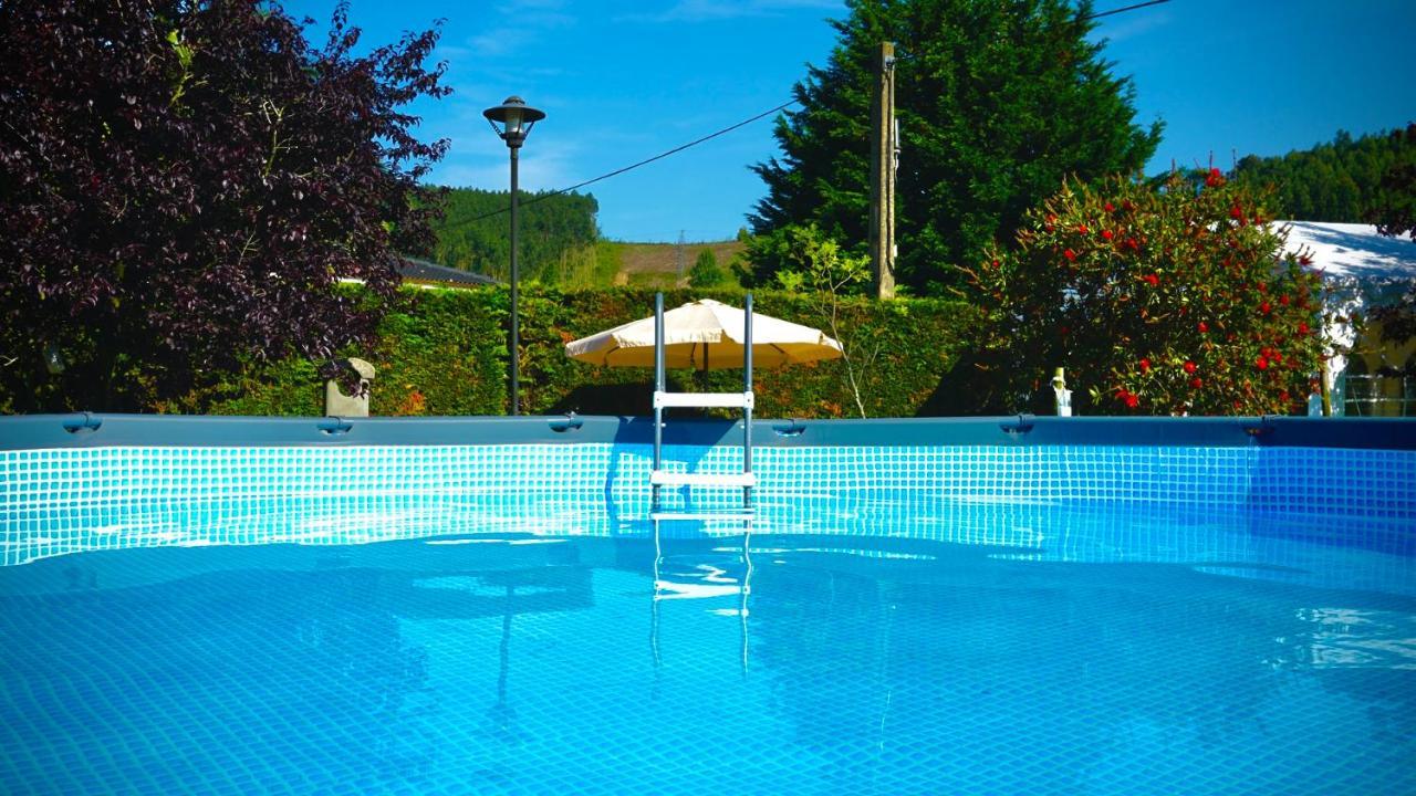 Praves Casa Madrazo Con Piscina Y Parrillas المظهر الخارجي الصورة