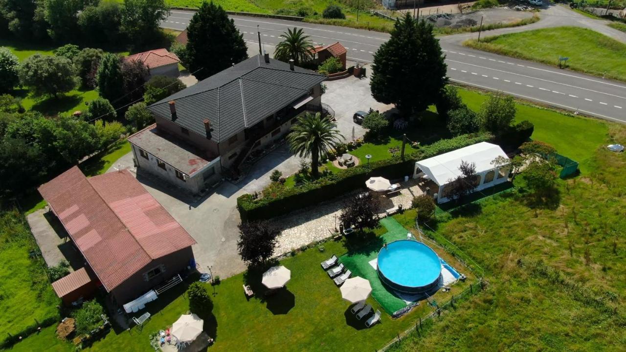 Praves Casa Madrazo Con Piscina Y Parrillas المظهر الخارجي الصورة