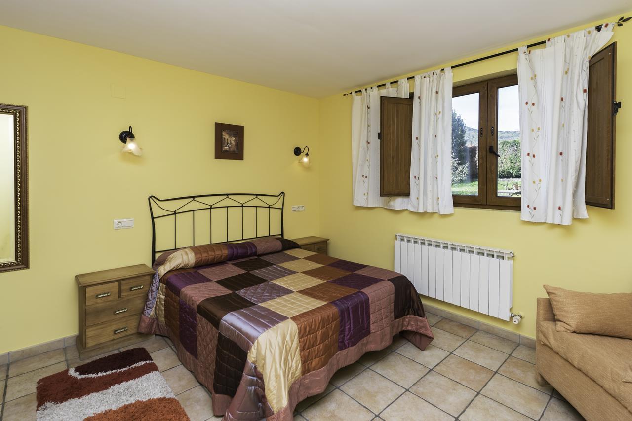 Praves Casa Madrazo Con Piscina Y Parrillas المظهر الخارجي الصورة