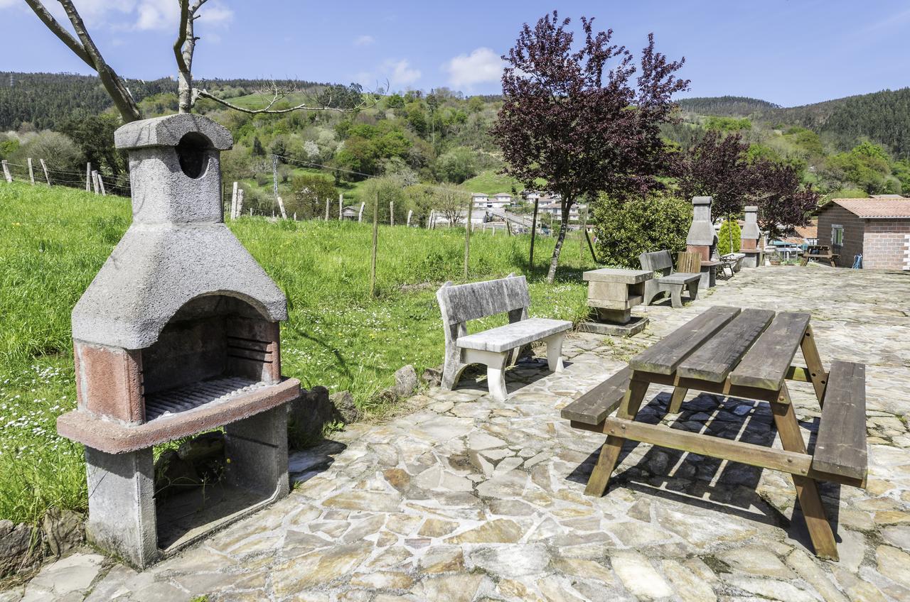 Praves Casa Madrazo Con Piscina Y Parrillas المظهر الخارجي الصورة