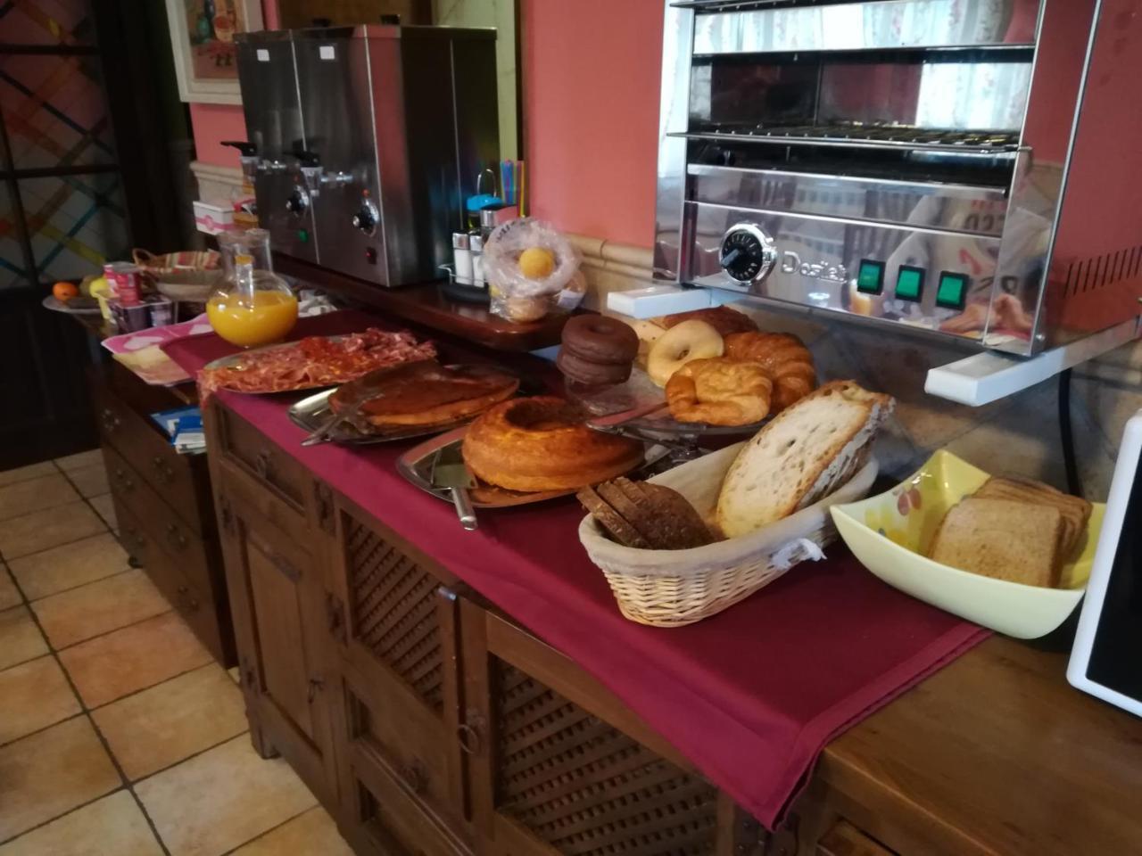 Praves Casa Madrazo Con Piscina Y Parrillas المظهر الخارجي الصورة